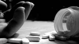 आत्महत्या: अस्‍थाई समस्या का क्‍या ये है स्‍थाई उपाय!