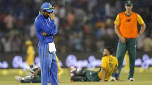 हिंदुस्तान में अब 'धर्म' संकट में है!