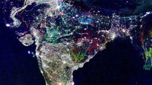 इन तस्वीरों को कहीं आप भी तो शेयर नहीं कर रहे...