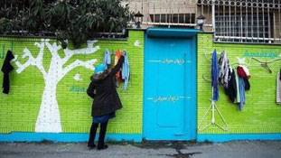 बेघरों की मदद के लिए ईरान का अनोखा तरीका