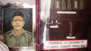 चीन से देश को बचाने वाले सैनिक की हैरतंगेज कहानी