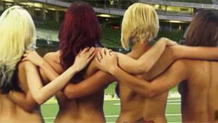 2015 में इन महिलाओं ने 'निर्वस्त्र' होकर दुनिया को झकझोरा