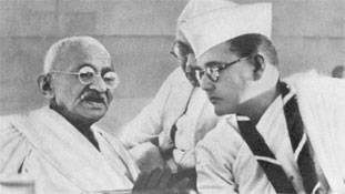 भारत को आजादी सुभाष चंद्र बोस ने दिलाई, गांधीजी ने नहीं!