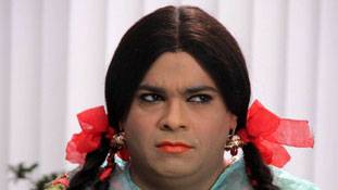 'पलक' को ले गई पुलिस, ट्विटर पर मचा बवाल