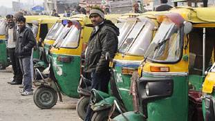 नोएडा: वन-वे का फायदा तो आॅटो चालक उठा रहे हैं