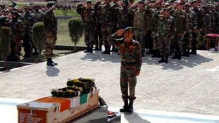 शहादतों पर कितना ‘निर्दय गर्व’ करेगा ये देश?