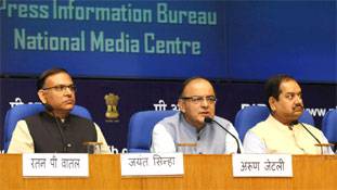 जेटली जी उनका क्या होगा जिन्हें कंपनी पीएफ नहीं देती