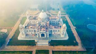 4 मिनट में देखिए अद्भुत विहंगम कोलकाता!