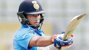टीम इंडिया का अगला सुपरस्टार बनने को तैयार सरफराज!