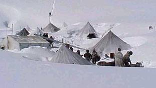 हमारे 9 शहीद सैनिकों पर पाक का दिल पसीजा, लेकिन स्‍वार्थवश