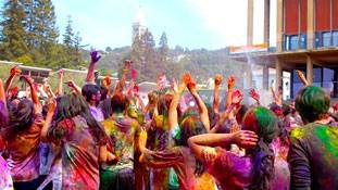 अमरीका पहुंचा रंग, अबीर और गुलाल अमरीका पहुंचा रंग, अबीर और गुलाल