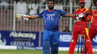 अफगानिस्तान के धोनी का हेलिकॉप्टर शॉट! आपने मिस तो नहीं किया...