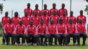 अश्वेत खिलाड़ी के समर्थन में पूरी टीम ही हो गई 'काली'!