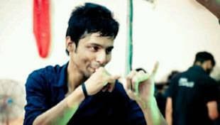 नागिन डांस बचाना है! नागिन डांस बचाना है!