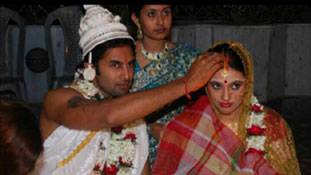 प्रत्युषा को राहुल से मिला सिर्फ धोखा, धोखा और धोखा!