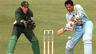 अपना कॉलर हमेशा उठाकर क्यों खेलते थे अजहर? जानिए