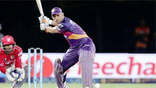 6 गेंदों पर 23 रन, फिनिश नहीं हुआ है दुनिया का बेस्ट फिनिशर!