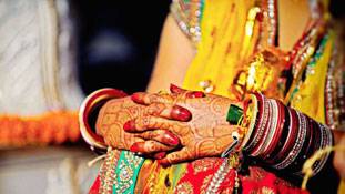 यहां दूल्हे के बिना ही होती है शादी