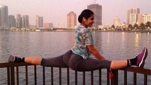 अविश्‍वसनीय! योग की दीवानगी बिलकुल नए लेवल पर