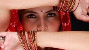 'फ्री सेक्स' से पहले भारतीय महिलाओं को कुछ और भी चाहिए !!! 'फ्री सेक्स' से पहले भारतीय महिलाओं को कुछ और भी चाहिए !!!