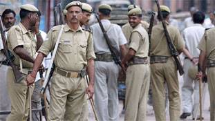 अंग्रेजों के जमाने की पुलिस और चुनौती AK 47 वाली