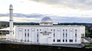 कैसे रोजा रखें, यहां तो कमबख्त सूरज डूबता ही नहीं