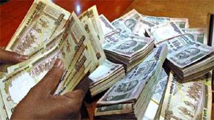 7वां वेतन आयोग: लो बंट गया पेट्रोल-डीजल में बचत का पैसा