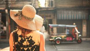 यौन हमले की शिकार महिला ने किया मोबाइल का सही इस्तेमाल