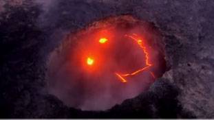 जब सागर से मिला लावा, तो मुस्कुरा दिया ज्वालामुखी