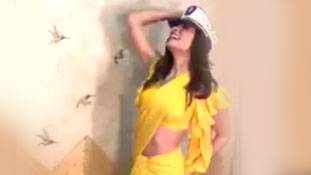 आलिया बन गईं रवीना टंडन !!! लेकिन क्‍यों?