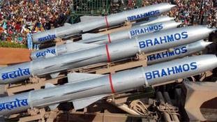 भारत ने अरुणाचल प्रदेश में तैनात कीं ब्रह्मोस मिसाइलें, क्यों चिढ़ा चीन?
