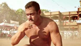 कानपुर के पेट वाले पहलवान अब बन रहे हैं 'सुल्तान' !