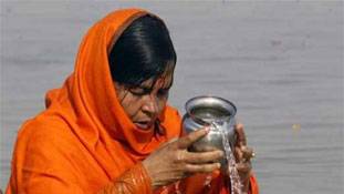 इसे उमा की पदयात्रा नहीं, वोट यात्रा कहिए!