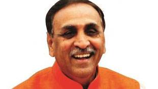 विजय रुपानी के लिए गुजरात की गद्दी सिर्फ कांटों भरा ताज