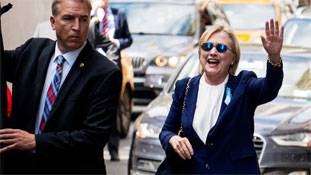 वो हिलेरी नहीं उनकी हमशक्ल थी!