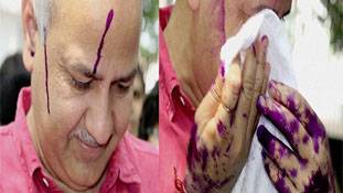 बाबा रामदेव लाएं पतंजलि हर्बल स्याही, ताकि नेताजी को खुजली न हो!