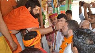 अयोध्या यात्रा से राहुल गांधी को क्या मिलेगा?