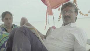 क्या झूठा है 11 साल की 'जलपरी' की रिकॉर्ड तैराकी का दावा?