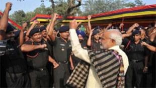 क्या मोदी देगें ये #Sandesh2Soldiers? क्या मोदी देगें ये #Sandesh2Soldiers?