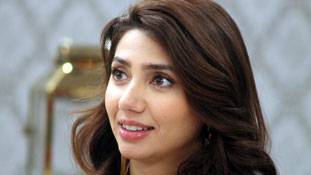 एक बॉलीवुड फिल्‍म की हिरोइन तो पाकिस्तानी ही होगी...