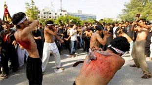 मातम पर बधाई की ये कैसी राजनीतिक मजबूरी !