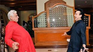 ओम पुरी और अदनान सामी का फर्क समझिए