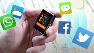 दो इंच की स्क्रीन वाले फोन का हम करेंगे क्या?