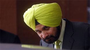 उलझ गए गुरु 'सिद्धू', अब क्या करोगे?