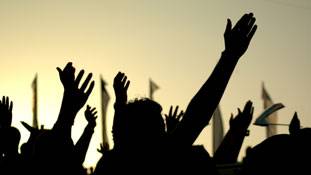 मत कीजिए समाज का सर्जिकल ऑपरेशन !