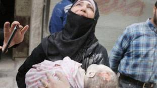 जानिए कैसे पल रहे हैं दुनिया के सबसे लहूलुहान बच्चे !