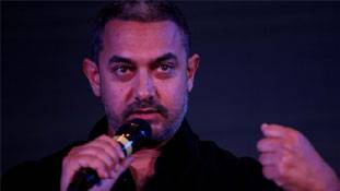 मिस्टर परफेक्शनिस्ट, एक परफेक्ट झूठे भी हैं!