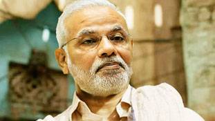 देश के लिए हानिकारक बापू तो नहीं बन गए मोदी?