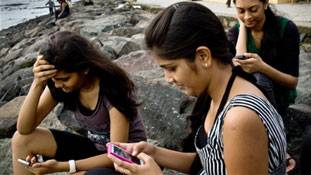 आखिरकार वॉट्सएप ने मेरी सुन ली...