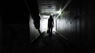 रेपिस्ट के पास गन हुई तो मेरा पेपर स्प्रे क्‍या बिगाड़ लेगा !